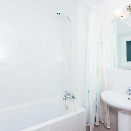 Homeholidaysrentals Diana * Pineda de Mar